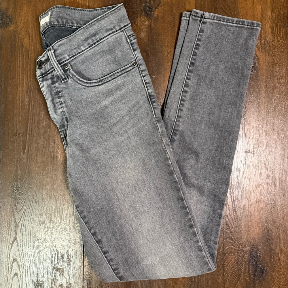 Levi’s 311 Shaping Skinny Gray Denim Jeans Sz 27